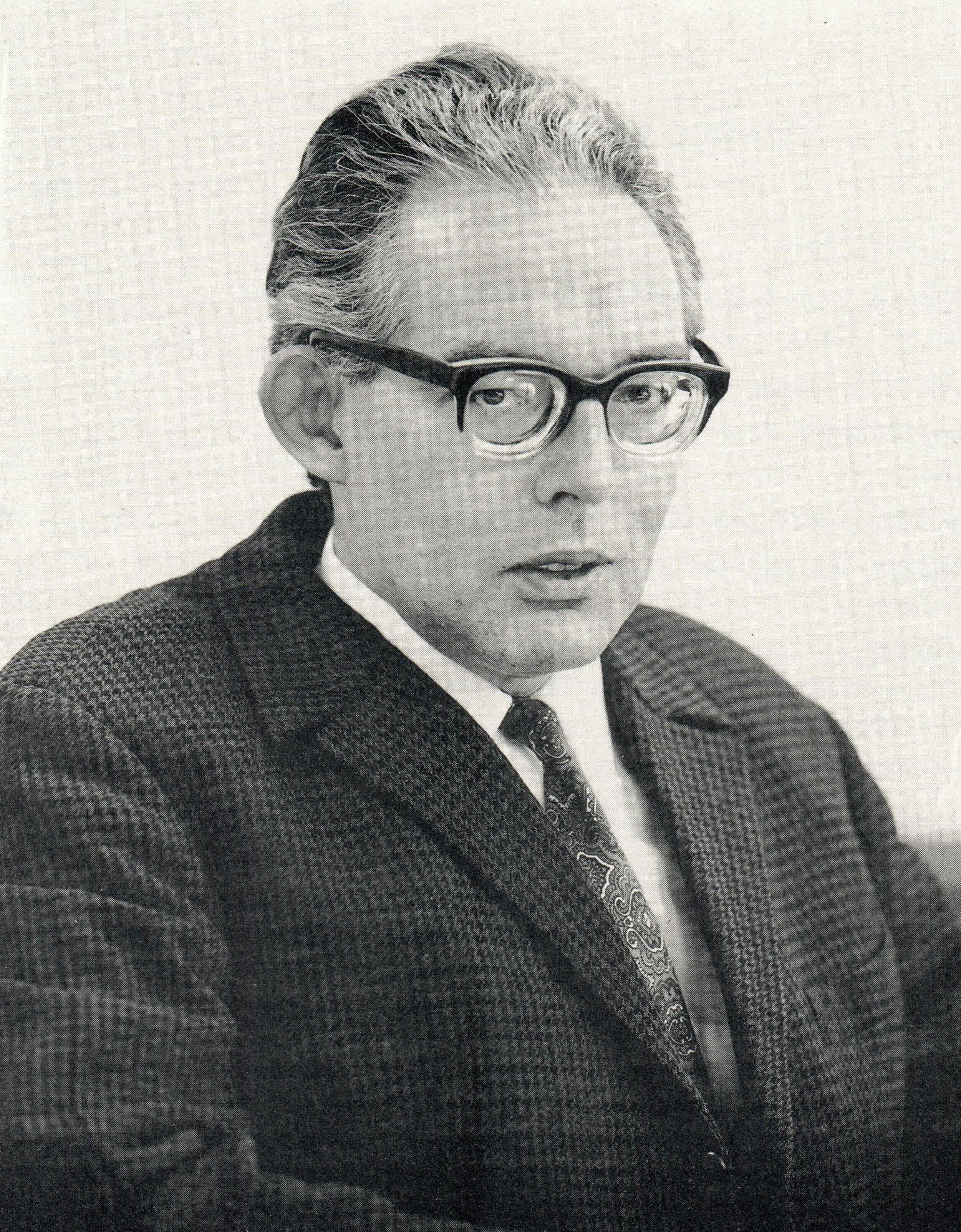 HARI Robert